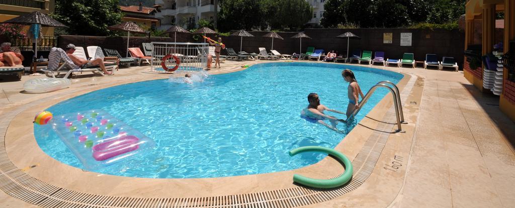 Kleopatra Apartments Icmeler Marmaris Ngoại thất bức ảnh